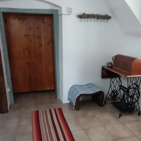 Trinity Vendeghaz Σπίτι διακοπών Abádszalók